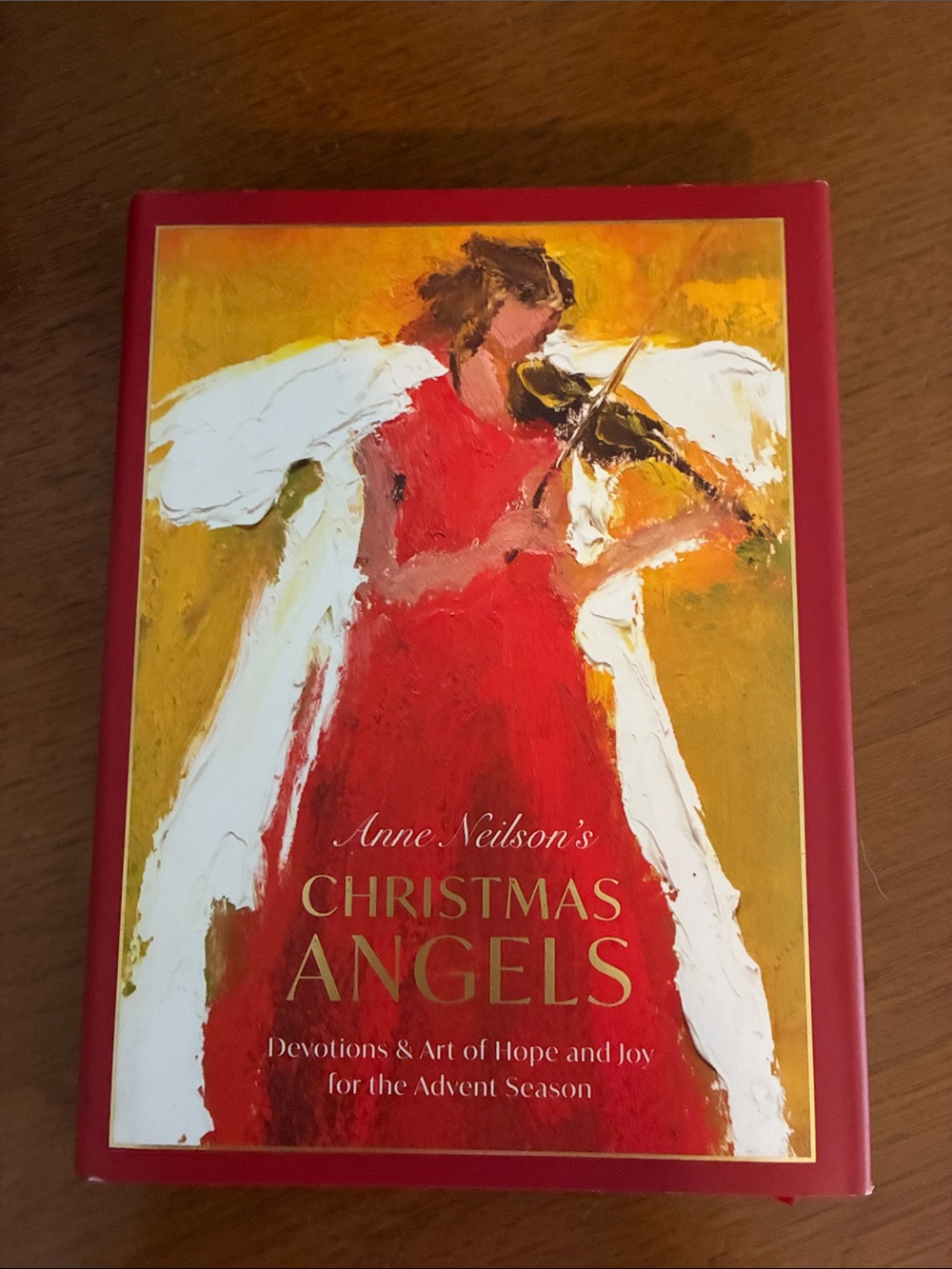 Anne Neilson’s Christmas Angels Book - Brand New, Never read